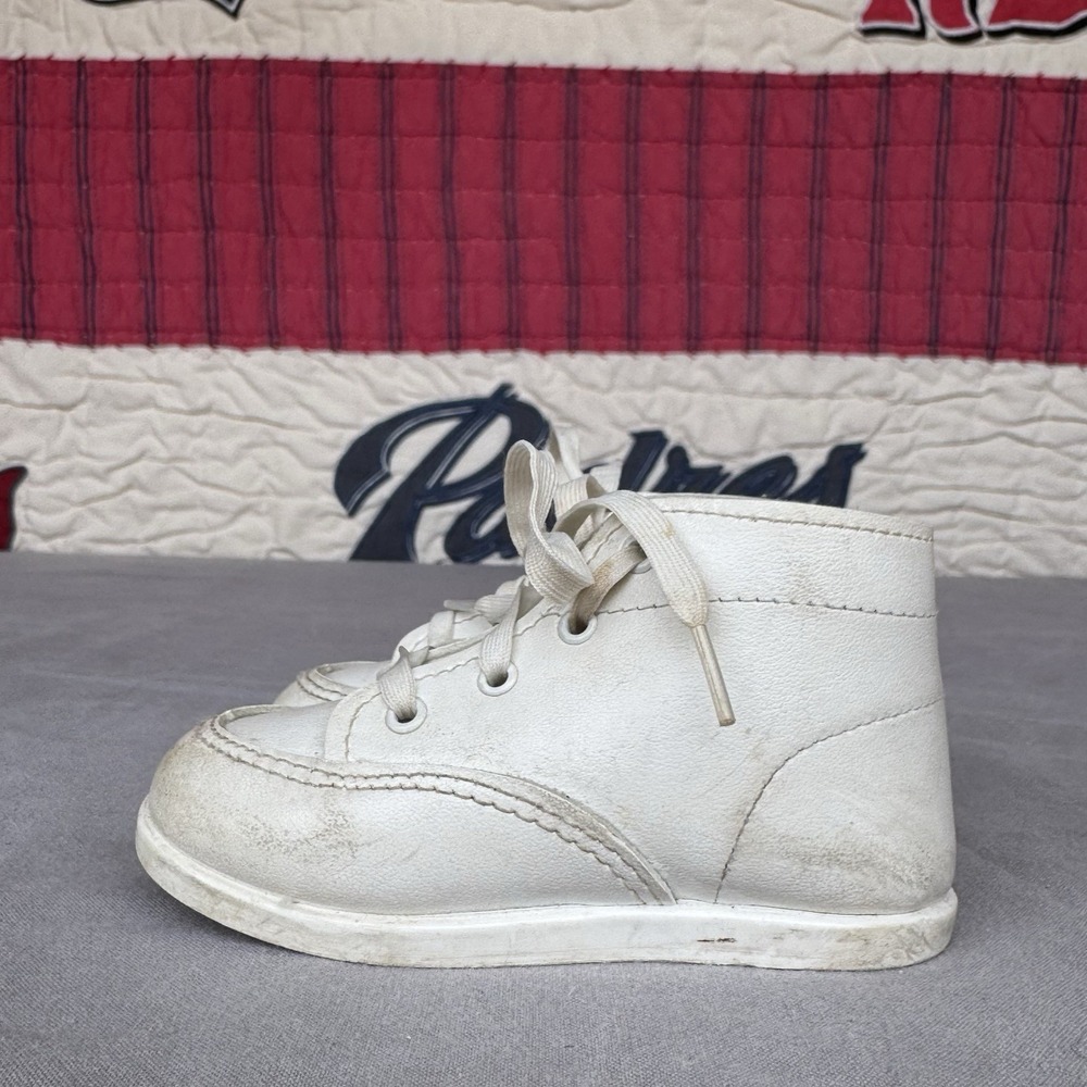 Size 3c - Vintage Infant White High Leather Manmade Crib Shoes Made In USA‎